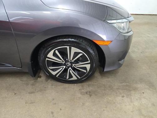 2018 Honda Civic EX-L w/Navi