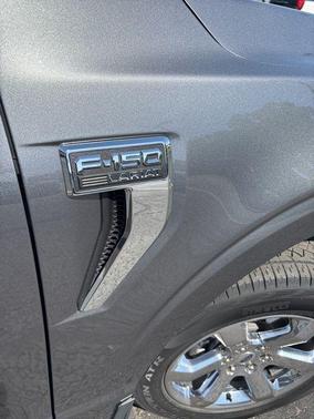 Carbonized Gray Metallic 2022 Ford F-150 Lariat