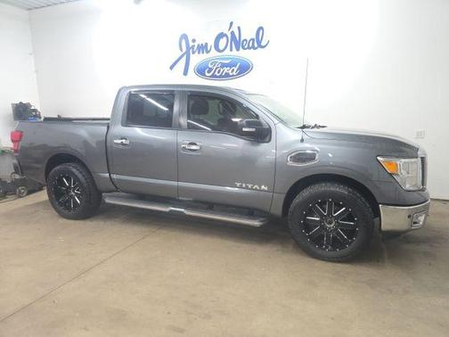 Gun Metallic 2017 Nissan Titan SV