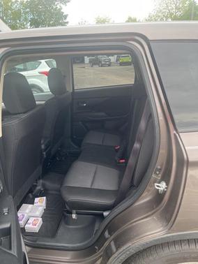 2018 Mitsubishi Outlander ES