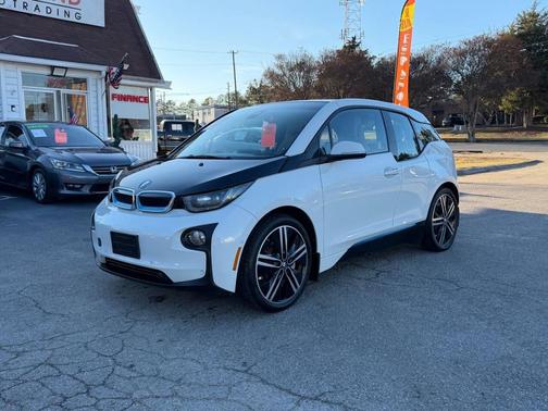 2014 BMW i3 Base w/Range Extender