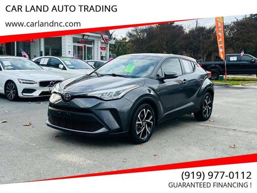 2021 Toyota C-HR XLE 4dr Crossover