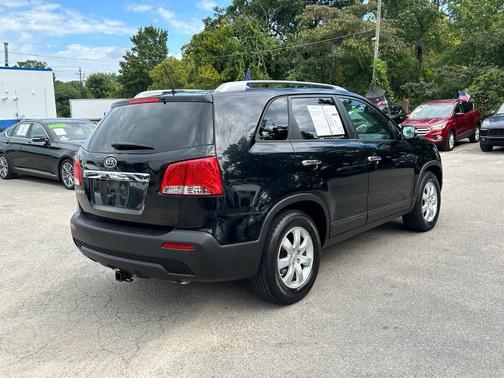 2012 Kia Sorento LX