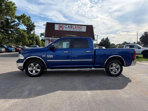 Blue Streak Pearlcoat 2017 RAM 1500 Big Horn