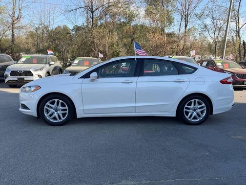 White Platinum Metallic Tri-Coat 2015 Ford Fusion SE
