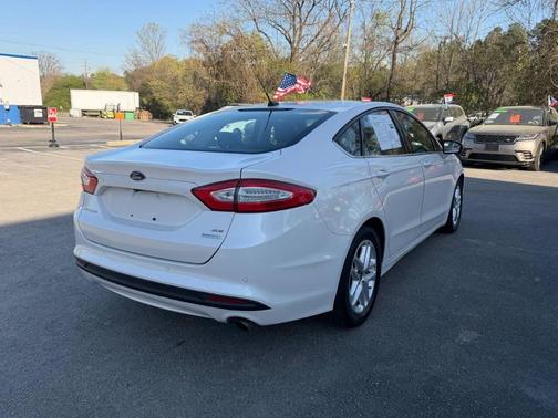 White Platinum Metallic Tri-Coat 2015 Ford Fusion SE