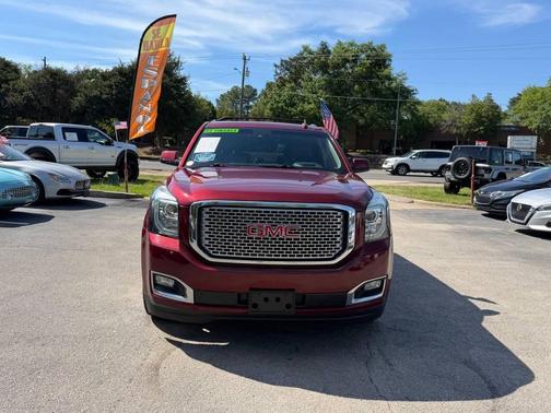 Red 2017 GMC Yukon Denali