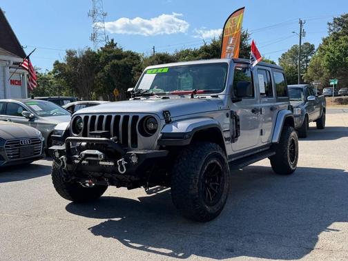 Billet Silver Metallic Clearcoat 2018 Jeep Wrangler Unlimited Sahara