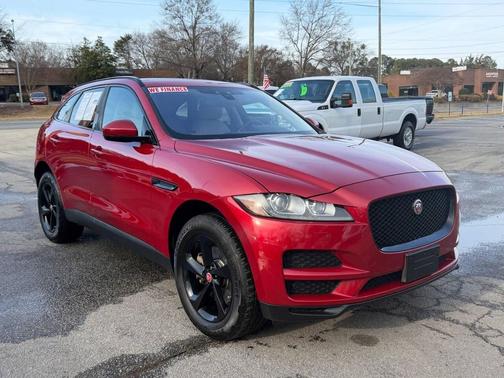 2017 Jaguar F-PACE 35t Premium