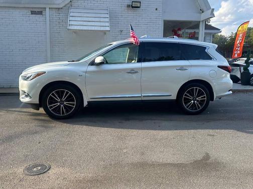 2020 INFINITI QX60 Luxe