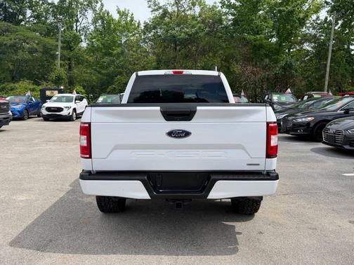Oxford White 2018 Ford F-150 XL