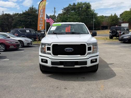 Oxford White 2018 Ford F-150 XL