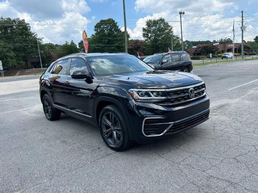 2021 Volkswagen Atlas Cross Sport 3.6L V6 SE w/Technology R-Line