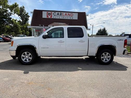 White 2013 GMC Sierra 1500 SLT