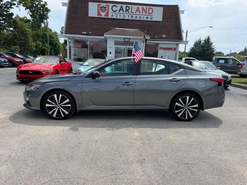 Gun Metallic 2022 Nissan Altima SR Intelligent AWD
