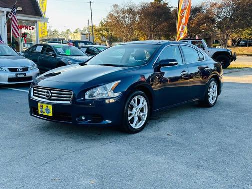 2014 Nissan Maxima SV