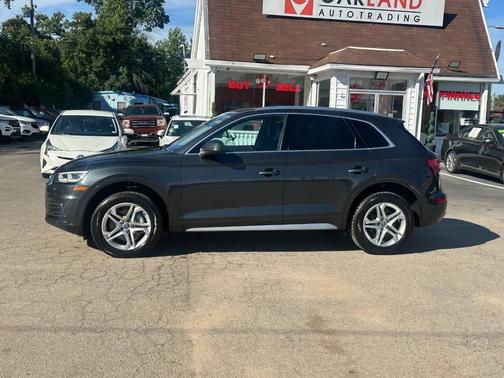 2018 Audi Q5 2.0T Premium Plus