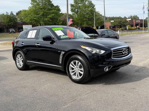 2016 INFINITI QX70 Base