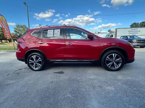 2017 Nissan Rogue SL