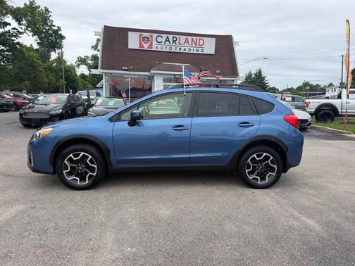 Blue 2017 Subaru Crosstrek 2.0i Limited