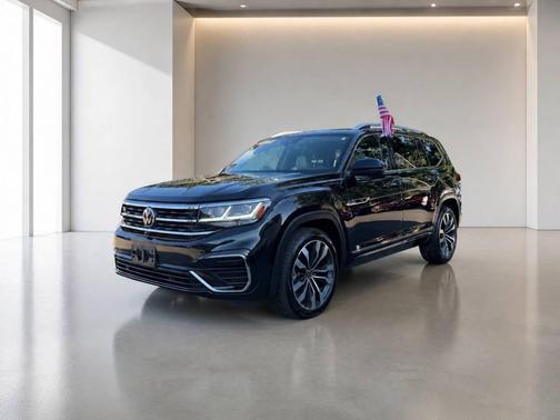 Deep Black Pearl 2021 Volkswagen Atlas 3.6L SEL Premium
