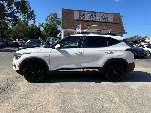 2022 Kia Seltos Nightfall Edition