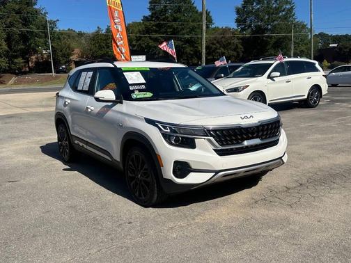 2022 Kia Seltos Nightfall Edition