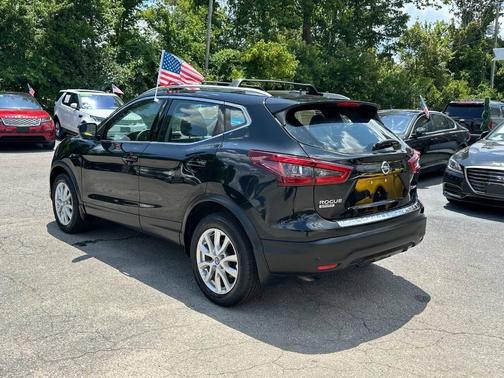 2020 Nissan Rogue Sport SV