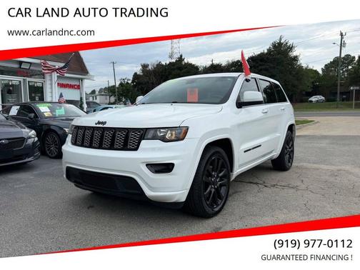 Bright White Clearcoat 2019 Jeep Grand Cherokee Altitude