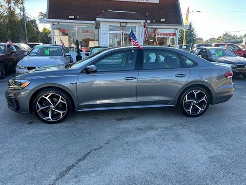 2020 Volkswagen Passat 2.0T R-Line