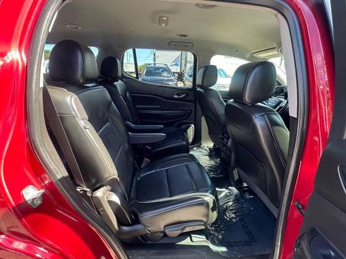 2020 GMC Acadia FWD SLT