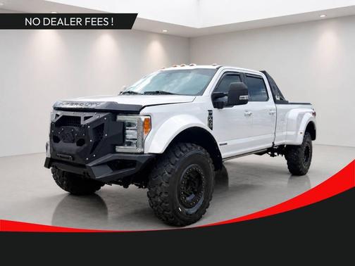 White 2019 Ford F-450 Lariat