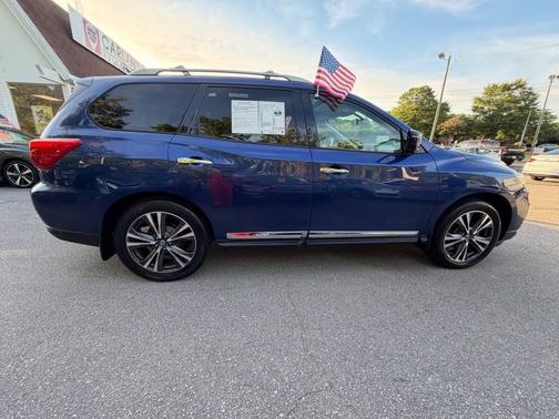 Caspian Blue 2017 Nissan Pathfinder Platinum