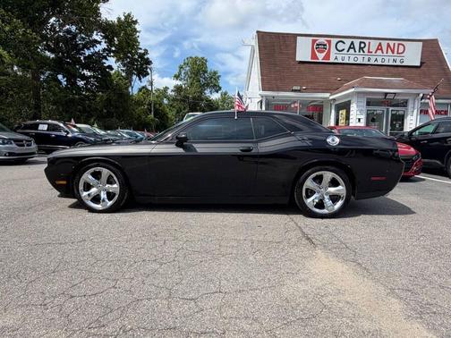 Black 2013 Dodge Challenger R/T