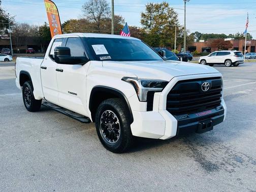 2022 Toyota Tundra SR5