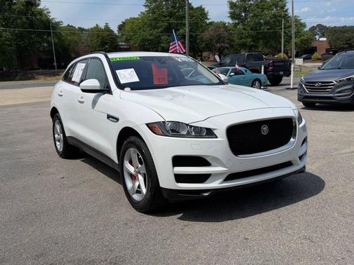 Fuji White 2018 Jaguar F-PACE 25t Premium
