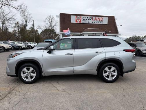 2021 Toyota Highlander LE