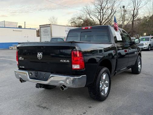 2018 RAM 1500 Big Horn