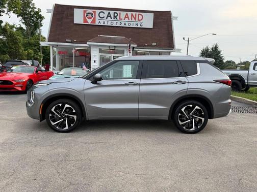 Mercury Gray Metallic 2022 Mitsubishi Outlander SP