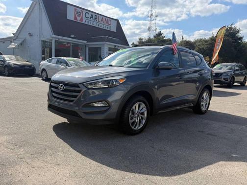2016 Hyundai TUCSON SE