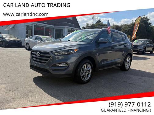 2016 Hyundai TUCSON SE