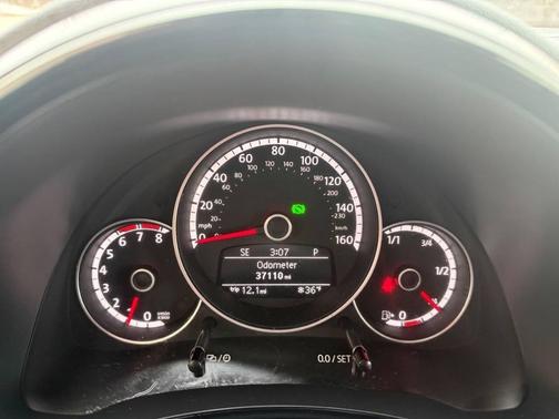 2015 Volkswagen Beetle 1.8T