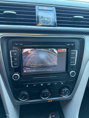 2015 Volkswagen Passat 1.8T Limited Edition