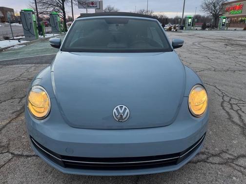 2013 Volkswagen Beetle 2.0L TDI