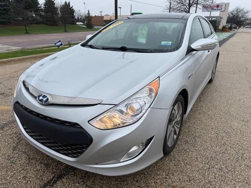 2015 Hyundai SONATA Hybrid Limited