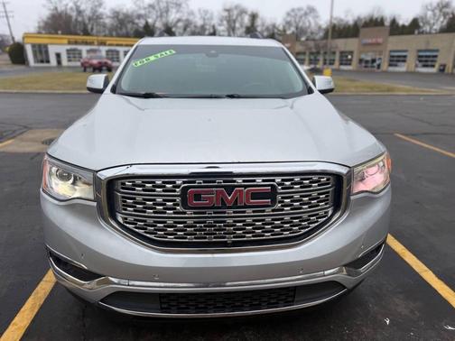 2017 GMC Acadia Denali