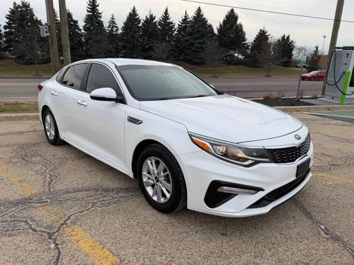 2019 Kia Optima LX