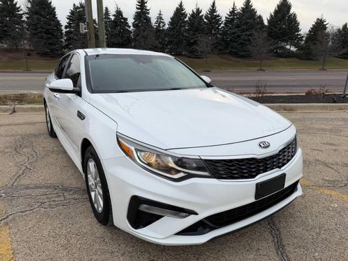 2019 Kia Optima LX