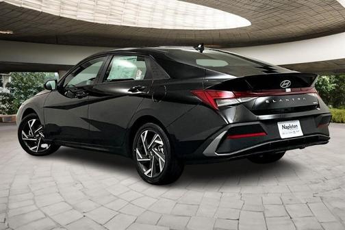2025 Hyundai ELANTRA HEV SEL