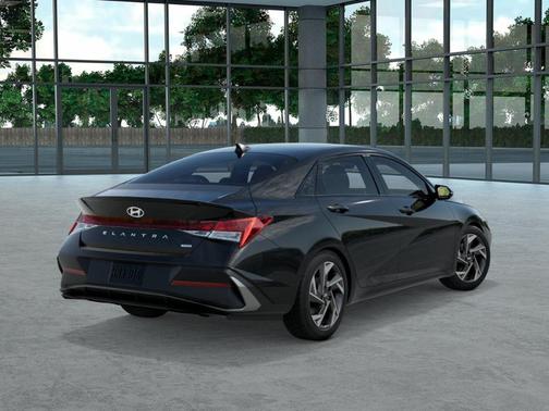 2025 Hyundai ELANTRA HEV SEL